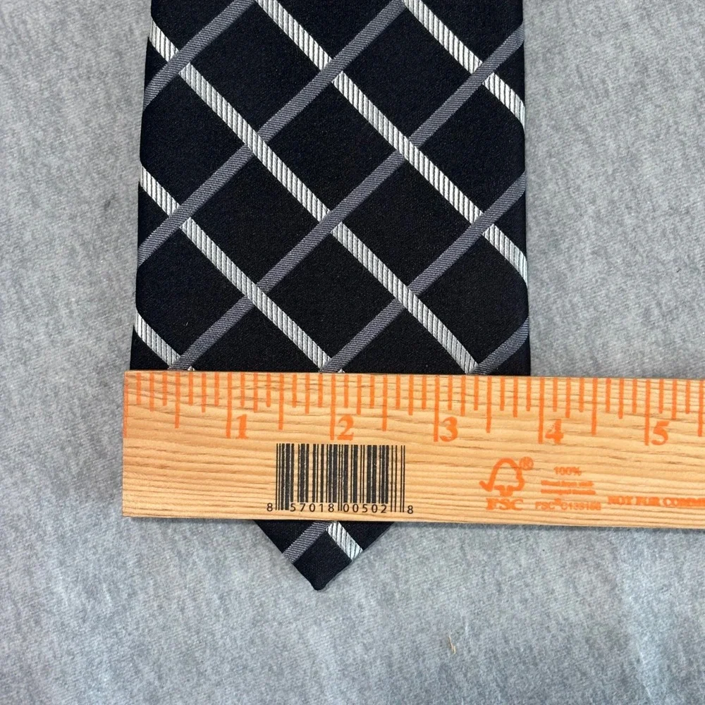 Donald J Trump Signature Collection Silk Tie Black White Grey Grid Pattern Mens